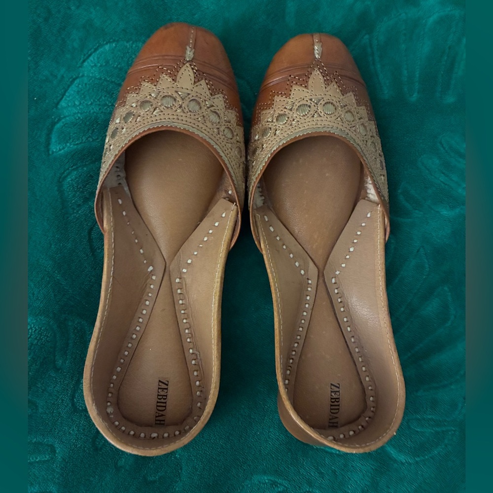 Beautiful handmade leather shoes by zebidah size 39 unworn and new